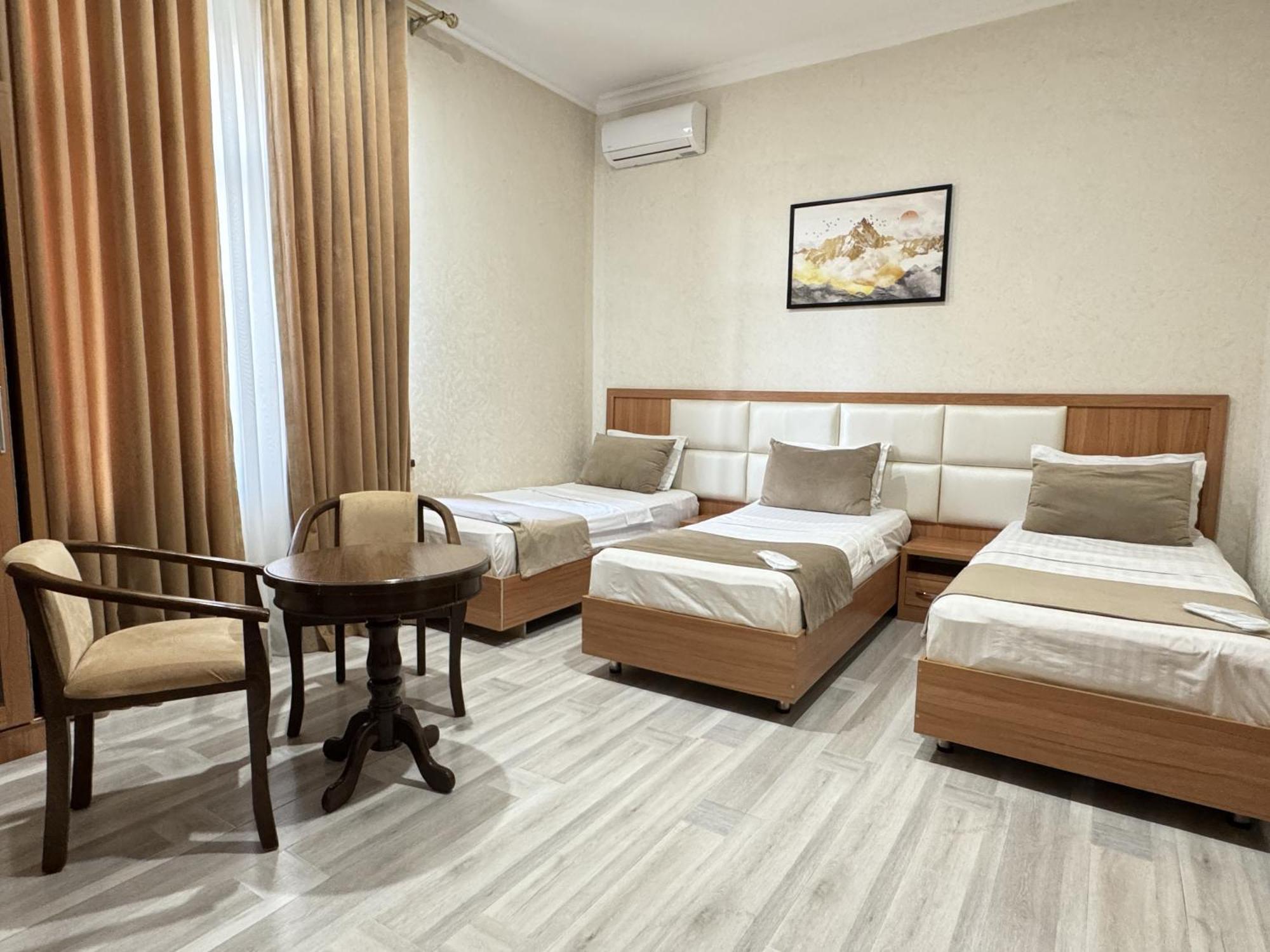 The Moon Tashkent Hotel Ngoại thất bức ảnh